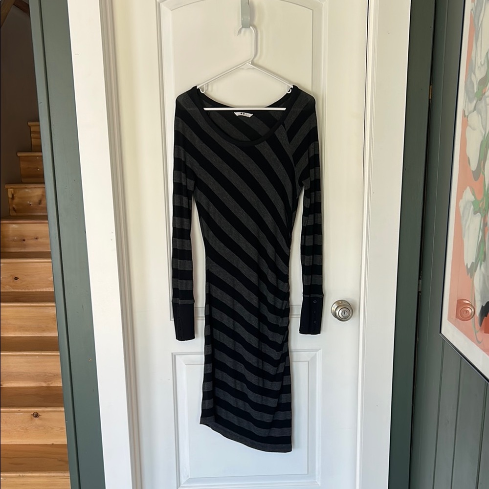 Three Dots Black and Gray Stripe Sheath Dress Long Sleeves Size Medium